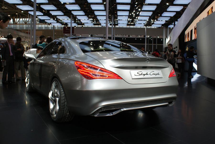  Mercedes-Benz Concept Style Coupe 2012 года  (фото 50 из 74)